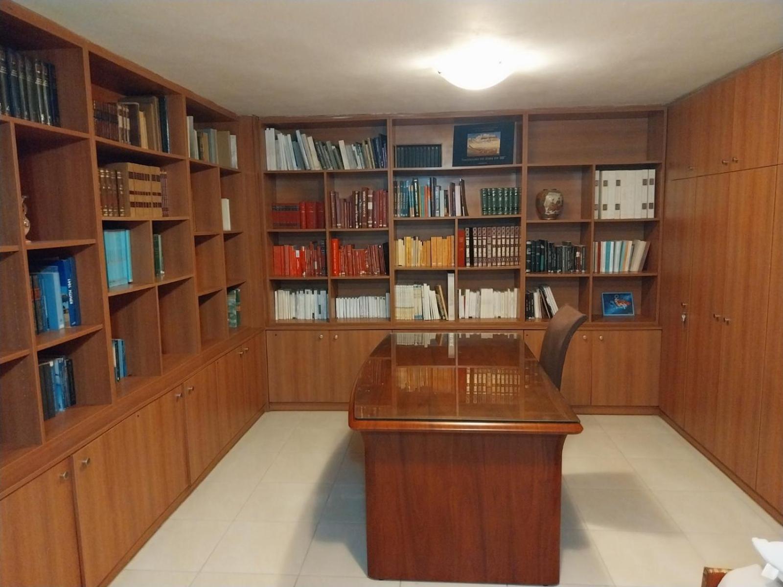 Bibliotheque Vintage Studio & Easy Garden Heraklion Exteriör bild
